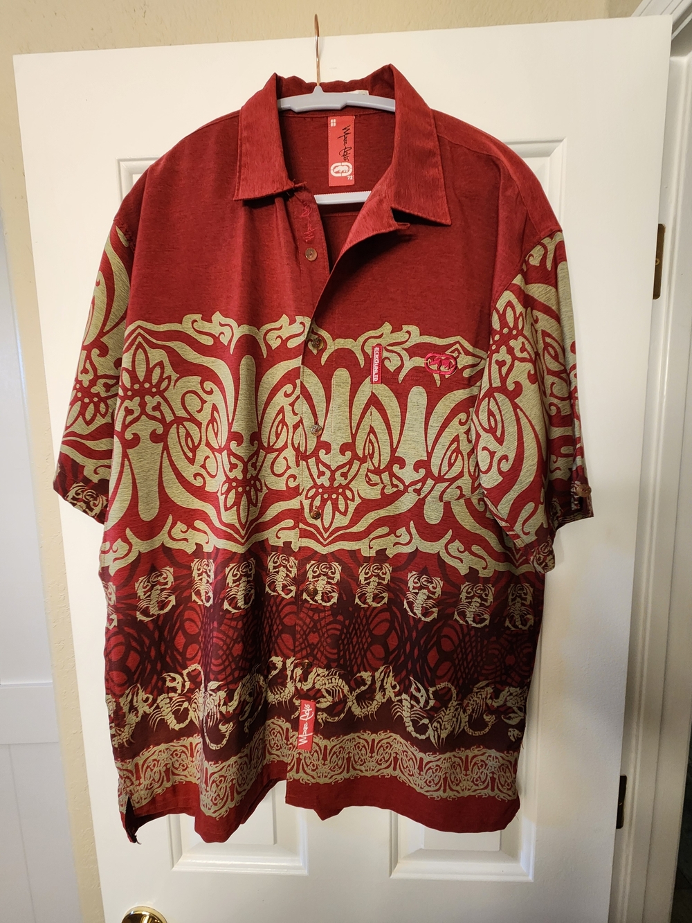 Red Gold Patterned Short-Sleeve Men's Shirt Large Retro Scorpions!